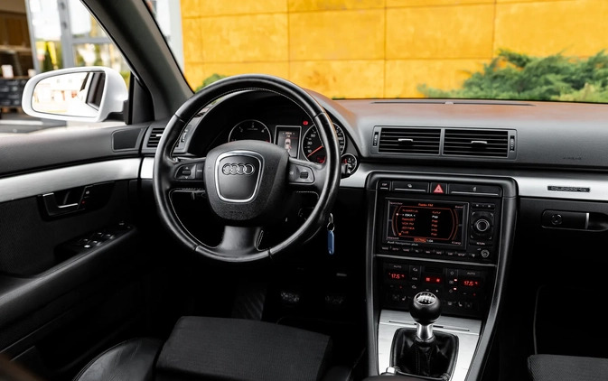 Audi A4 cena 28900 przebieg: 238111, rok produkcji 2007 z Radom małe 781